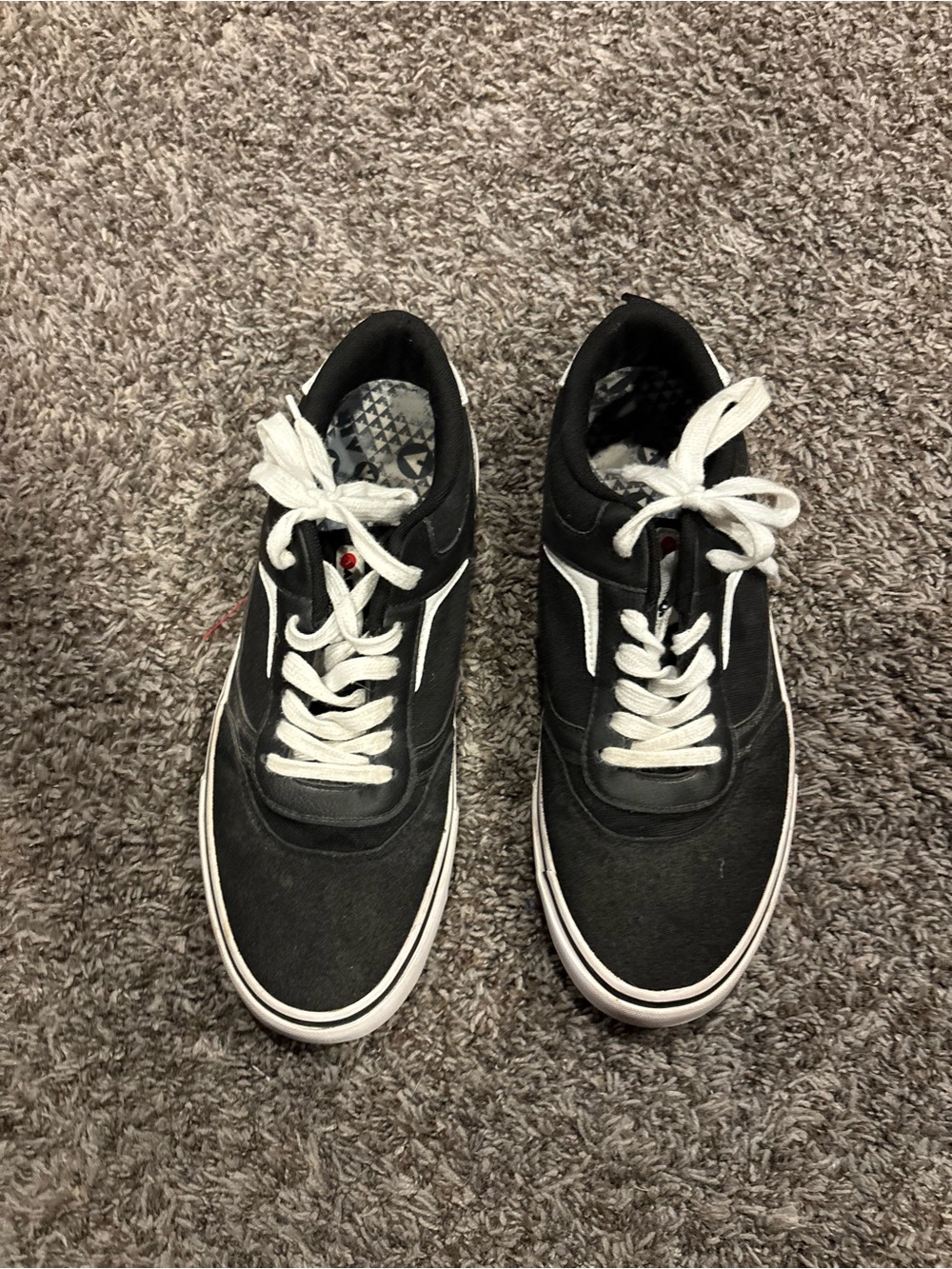 Classic Airwalk Black Low-Top Skate Sneakers with White Accents